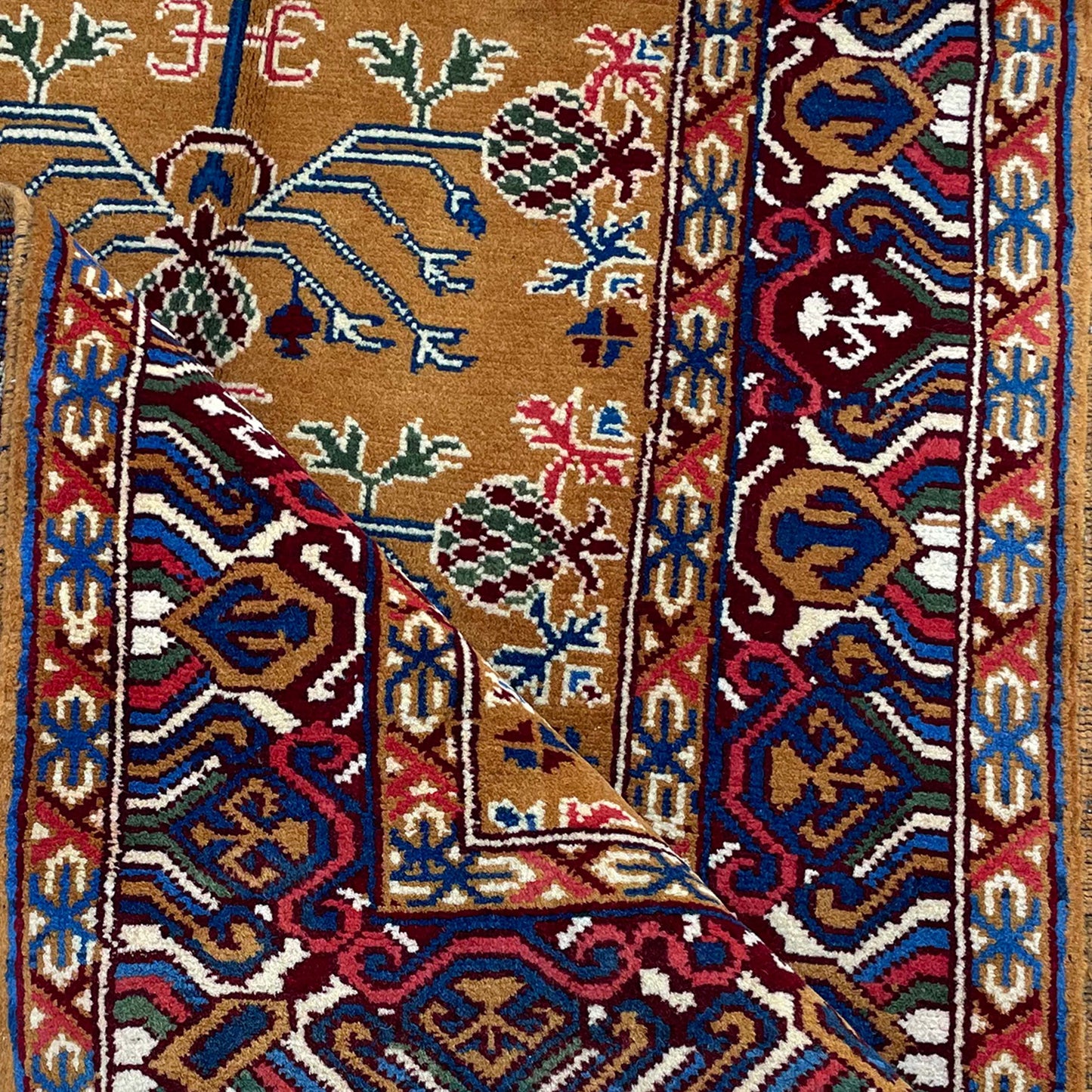 Marinos Anar Gul Rug – Golden Afghan Radiance with Pomegranate Symbolism