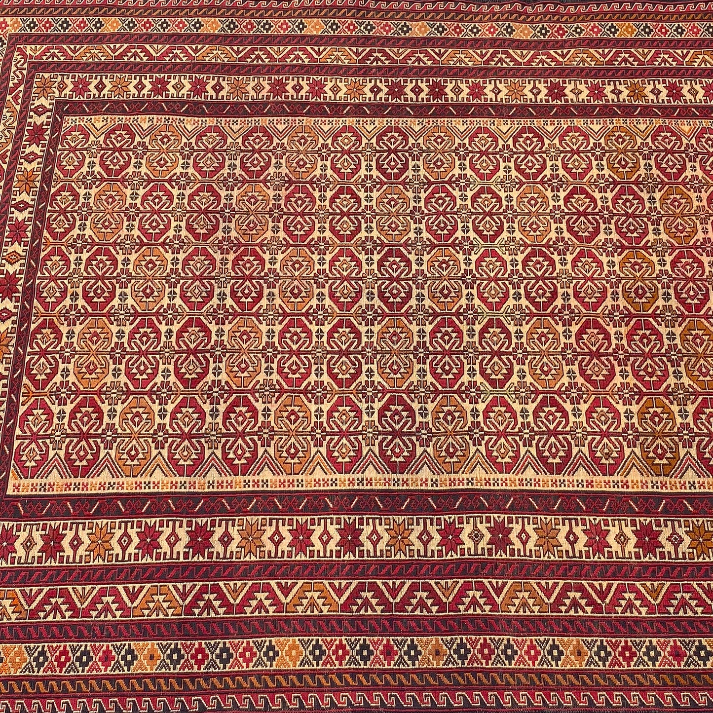 Sumak Kilim Rug – Antique Turkish Elegance in Intricate Geometric Harmony