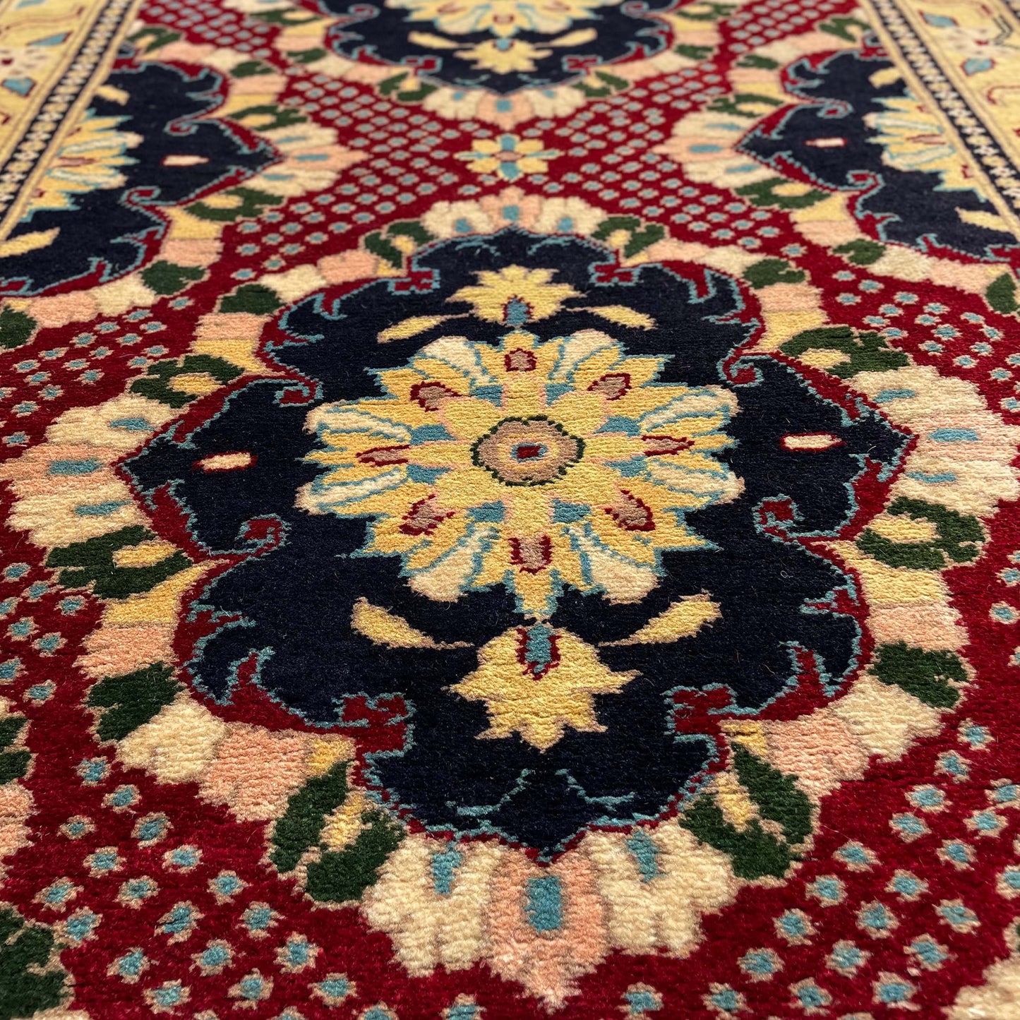 Marinos Afghan Rug – Elegant Floral Medallions Framed by Traditional Afghan Artistry