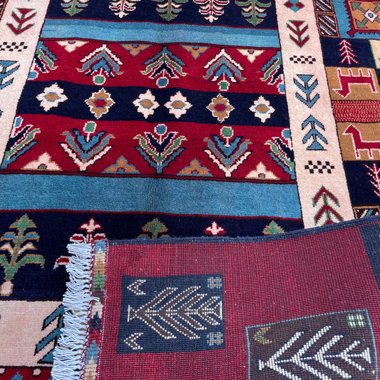 Marinos Perda Rug – Folk Art Elegance Woven in Afghan Heritage
