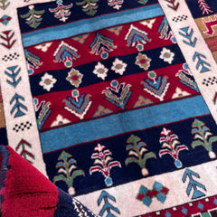 Marinos Perda Rug – Folk Art Elegance Woven in Afghan Heritage