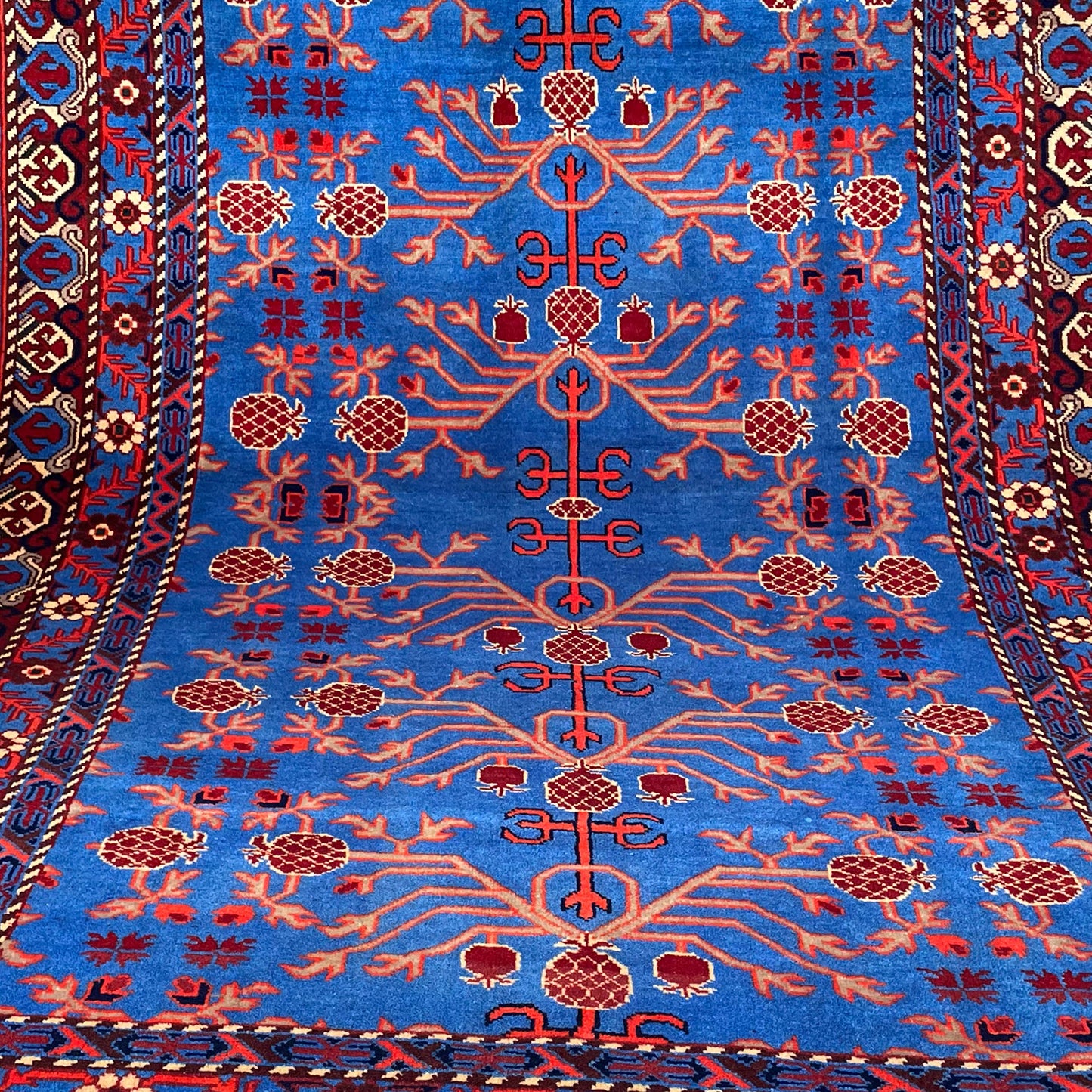 Marinos Anar Gul Rug – Handwoven Afghan Wool Rug