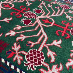 Marinos Anar Gul Rug – Afghan Folklore in Emerald and Crimson Elegance