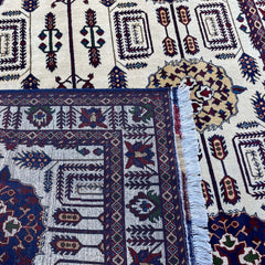 Marinos Gandomi Rug – Afghan Sophistication in Ivory Fields and Medallion Harmony