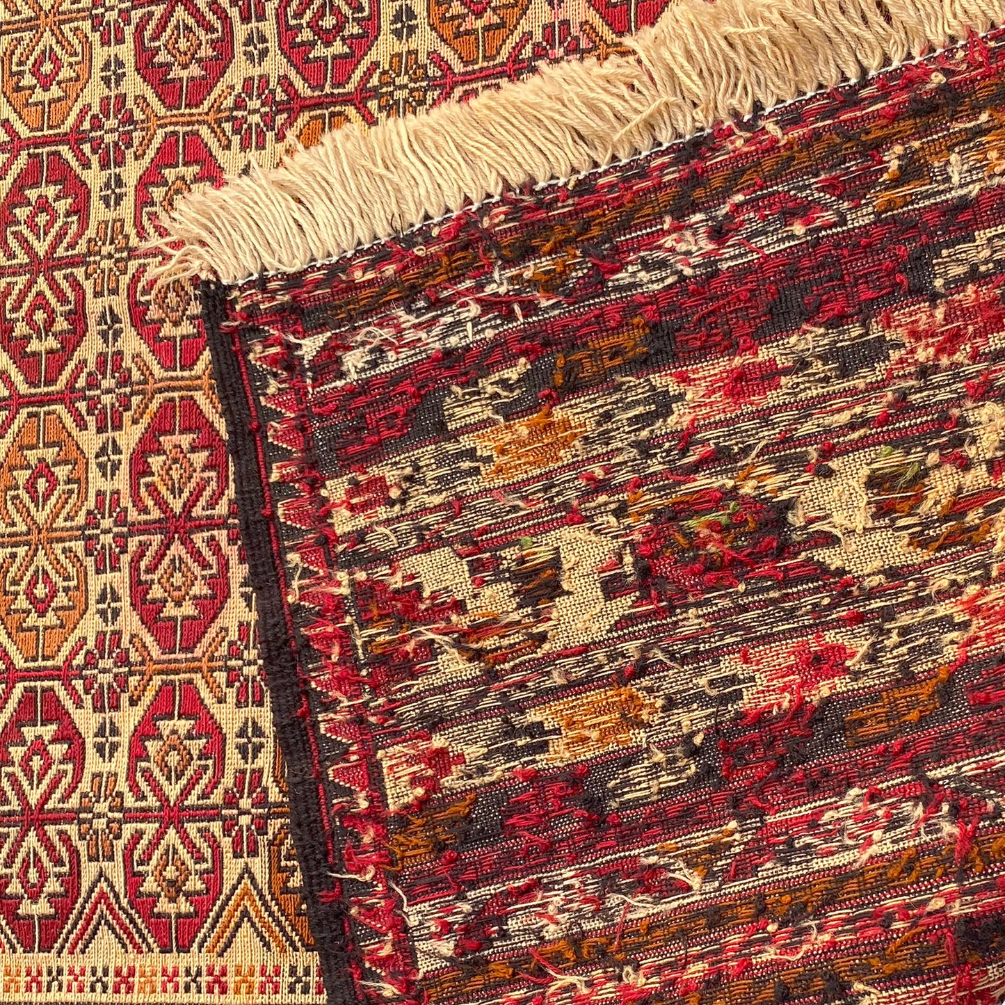Sumak Kilim Rug – Antique Turkish Elegance in Intricate Geometric Harmony