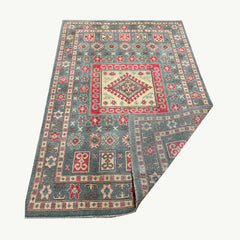 Vintage Kazak Tribal Rug – Hand-Knotted Geometric Medallion Design