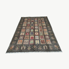 Ayna 9.5 x 6.7 Rug – Ground Patchwork Gabbeh Influence Heritage Medallions on Smoky Charcoal