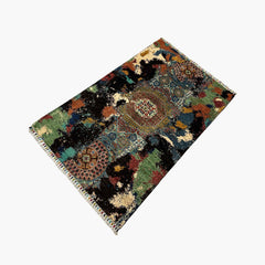 Mumlook 5.1 x 3.2 Wool Rug – Tribal Medallions with Abstract Splashes