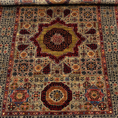 Mumlook 5.9 x 4.9 Wool Rug – Classic Medallion Layout in Earthy Neutrals & Garnet