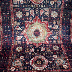 Mumlook 5.7 x 3.9 Wool Rug – Central Medallion with Floral Geometry in Navy & Burgundy