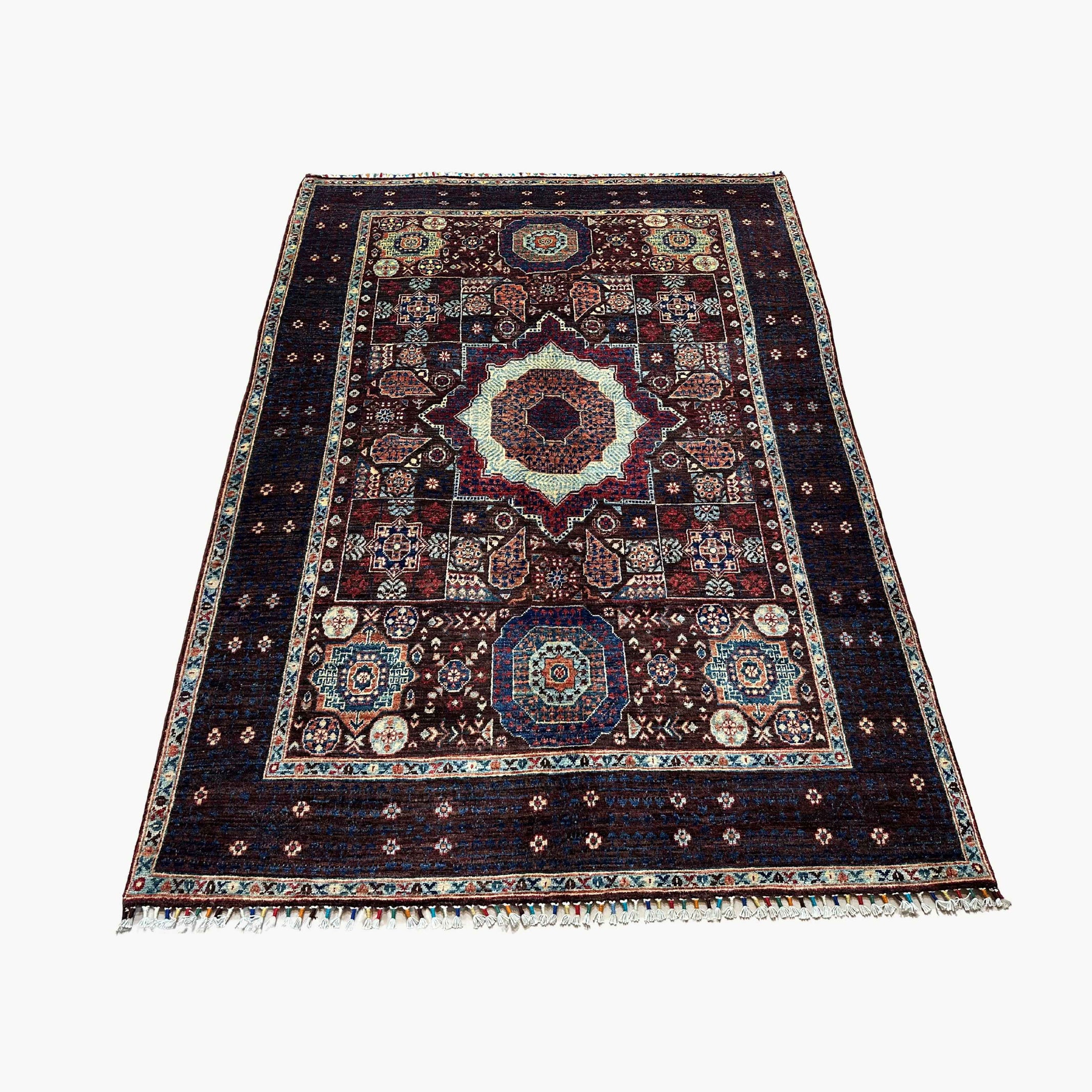 Mumlook 6.9 x 5.1 Wool Rug – Medallion Geometry in Deep Blues & Ivory