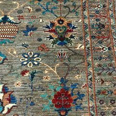 Sultani 6.5 x 5 Wool Rug – Sage Grey Field with Floral Palmettes & Vines