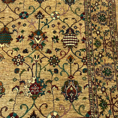 Sultani 9.8 x 7.8 Wool Rug – Golden Beige with Floral Trellis & Medallion Motifs